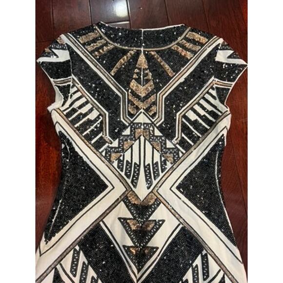 Express beautiful short sleeve black and white sequin sparkle fitted dress sz XS - Picture 6 of 7